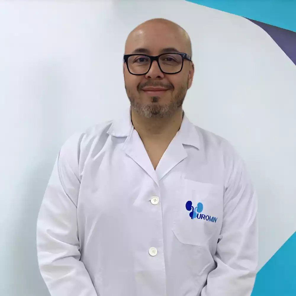Dr. Javier Salgado